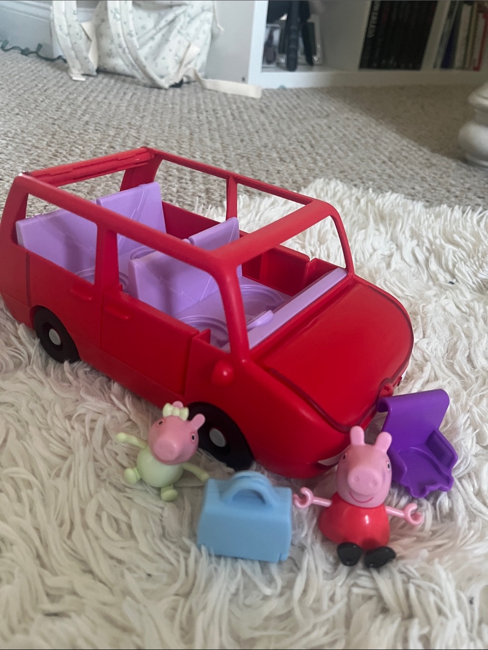 Peppa Pig Red Play Van with Purple Seats and Accessories